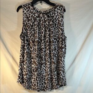 Adrianna Papell Woman’s Leopard Print Sleeveless Top